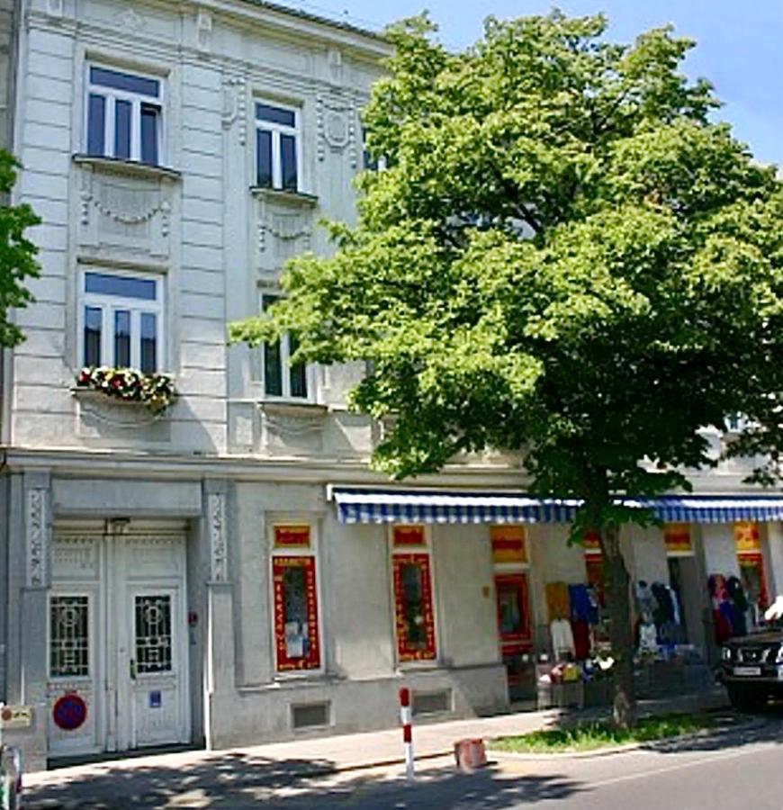 Suite Apartment Jedlesee Vienna Exterior photo